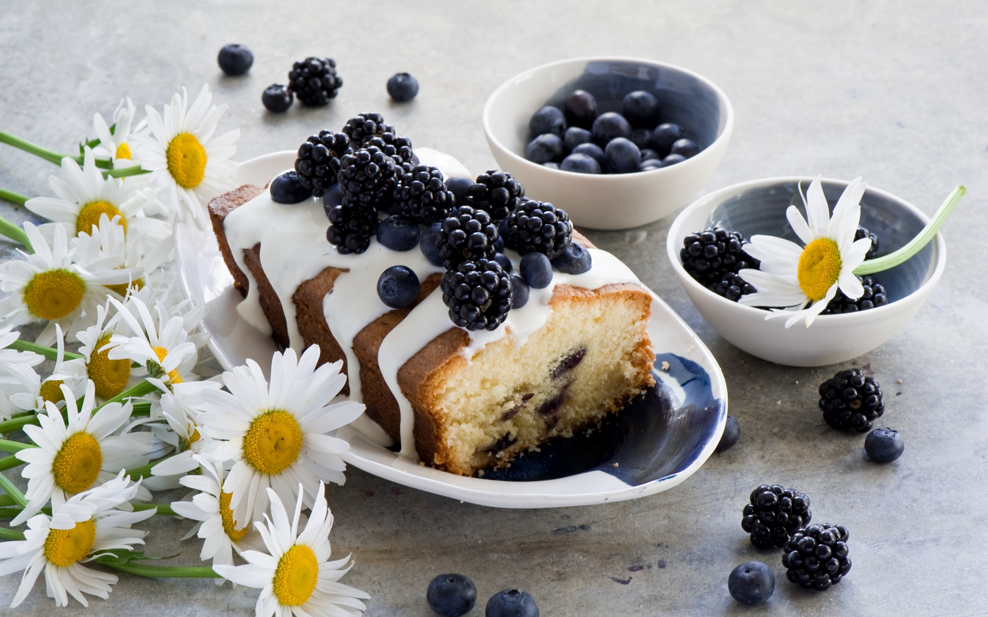 Anstelle von komplizierten Desserts bereiten Sie doch einmal einen „Igel“ zu. Das schmeckt allen.