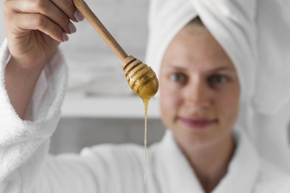 Rezept für 2 Zutaten zur Herstellung eines Peelings zur Verjüngung der Haut