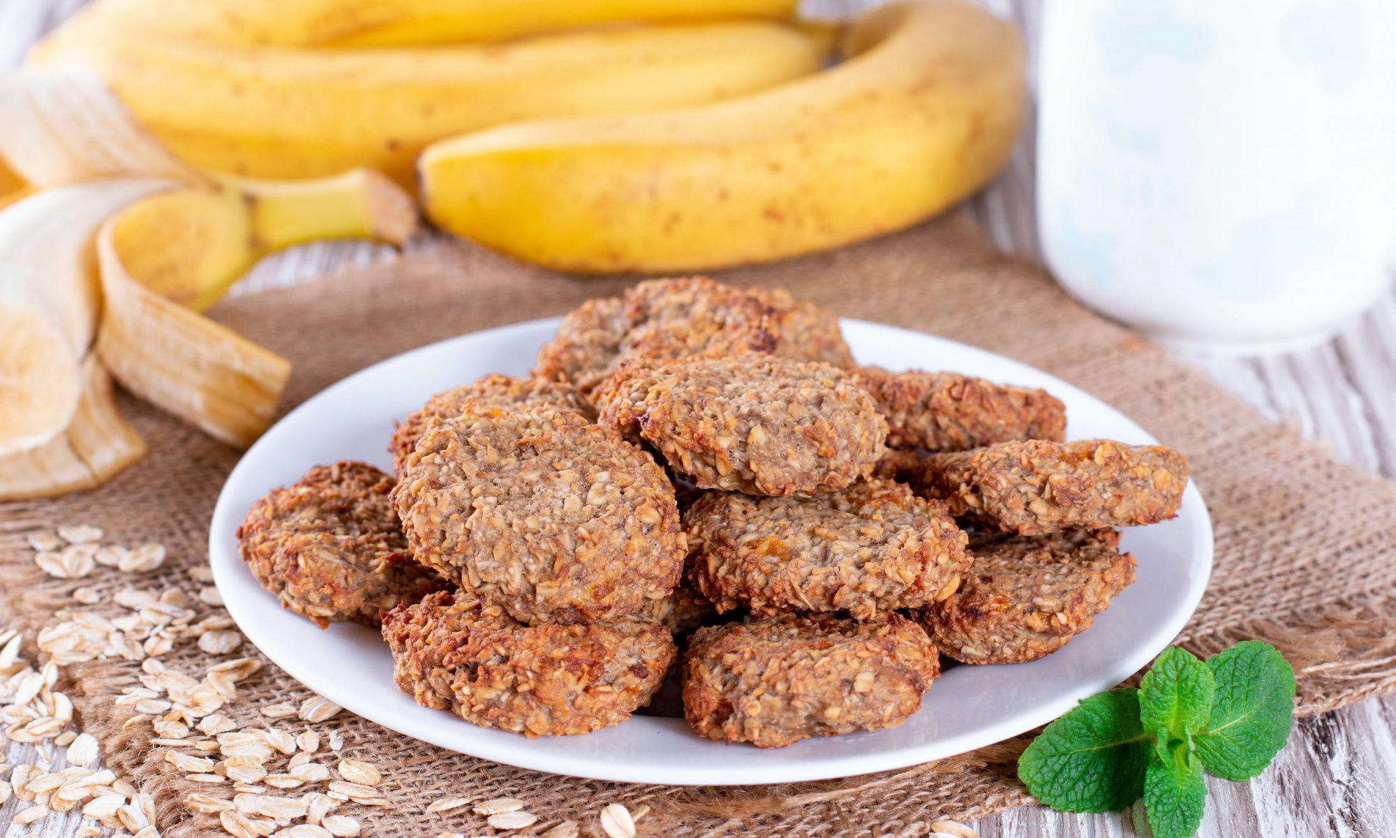 Haferkekse mit Banane ohne Mehl und Öl: ideal für jede Tageszeit