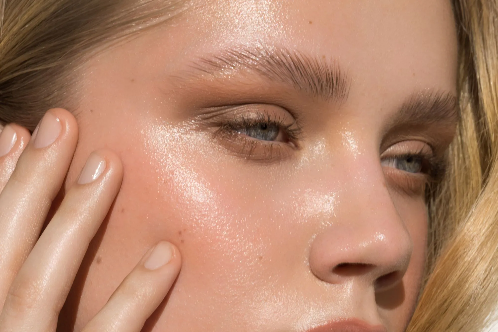 Express-Technik für makelloses Augen-Make-up – Sie benötigen nur 3 Produkte (die Sie höchstwahrscheinlich bereits haben)
