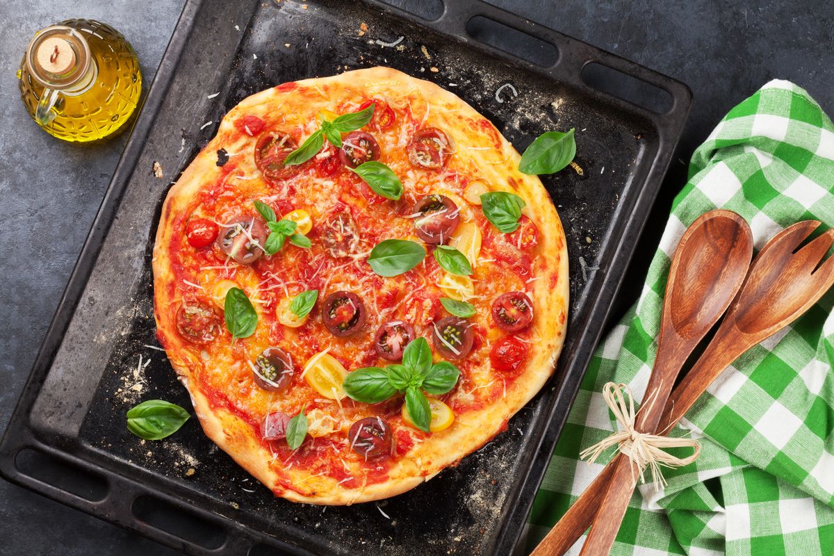 Pizza mit Haferflocken für einen gesünderen Geschmack Diese Pizza aus reinem Hafer kann jeder genießen.