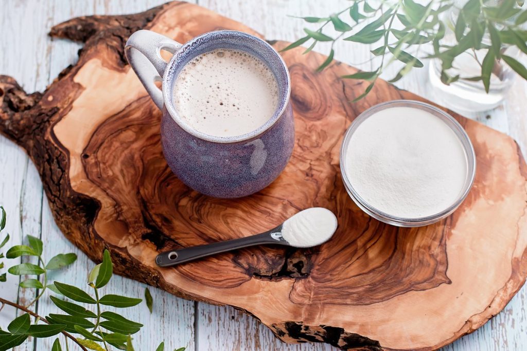 Geben Sie 1 Teelöffel in Ihren Kaffee und trinken Sie ihn jeden Morgen. Ihre Gelenke werden nicht mehr knacken und Ihr Darm wird wie ein Uhrwerk funktionieren.